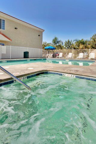 Hotel Holiday Inn Express Delano Highway 99 By Ihg Delano